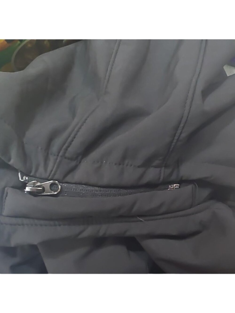 Women's Full Zip Hooded Winter Jacket - Picture 9 of 10